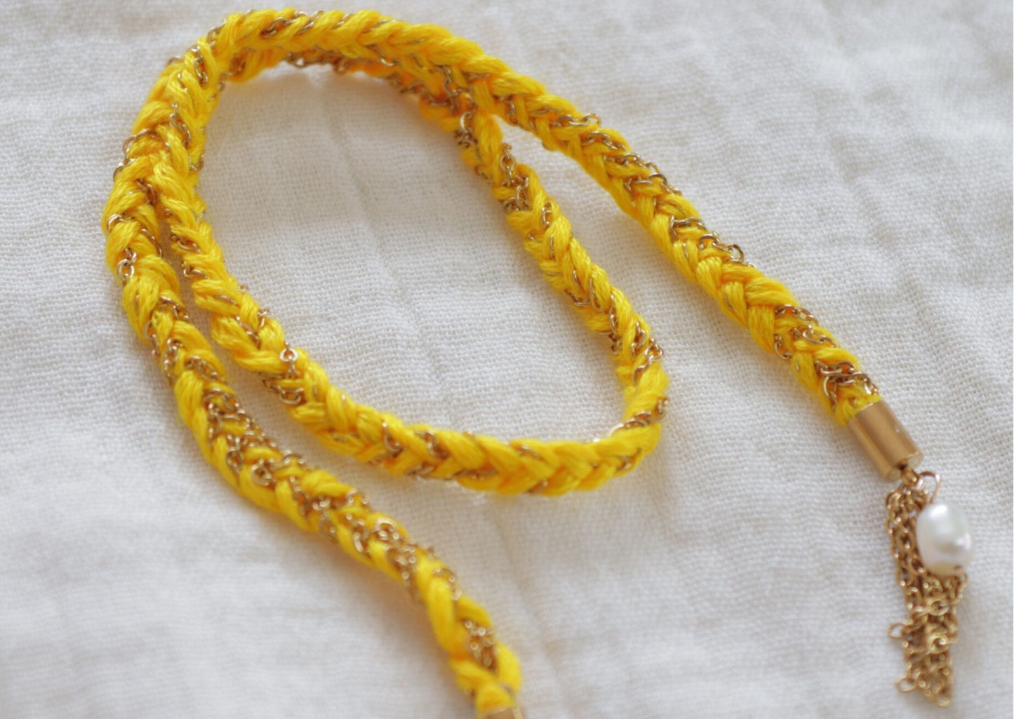 Bracelet Rio - Cordon tressé et breloque d'eau douce - POPIBIJOUX Créations