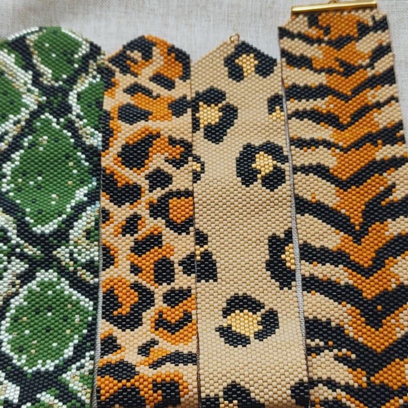 Motif Tigre (manchette) grille de tissage peyote pair