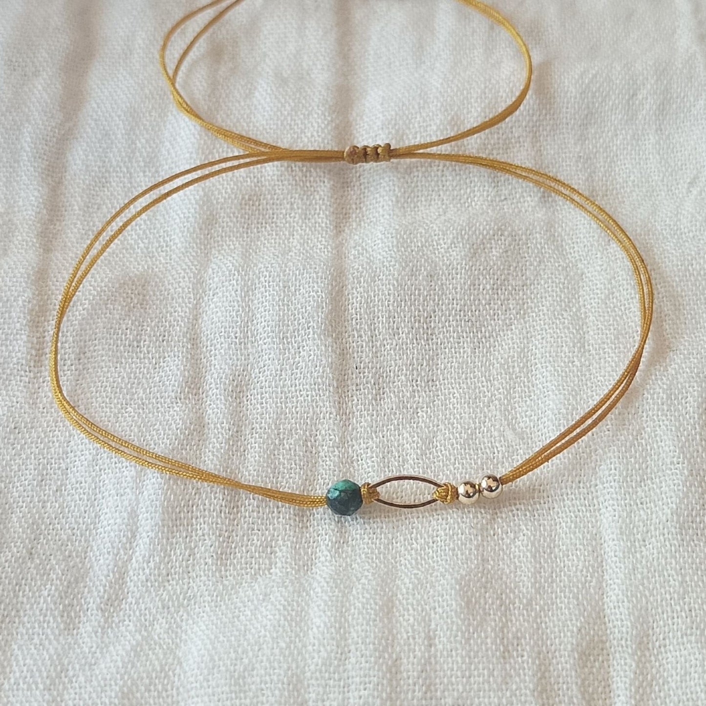Bracelet FIONA , pierre de gemmes,cordon coulissant - POPIBIJOUX Créations