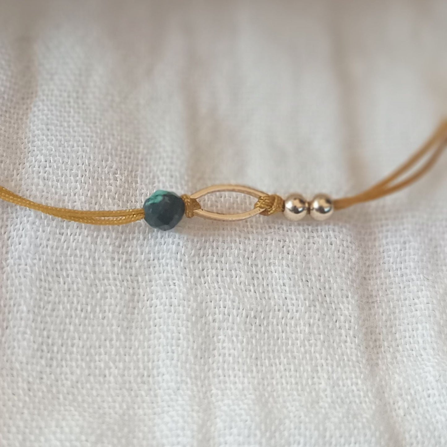 Bracelet FIONA , pierre de gemmes,cordon coulissant - POPIBIJOUX Créations