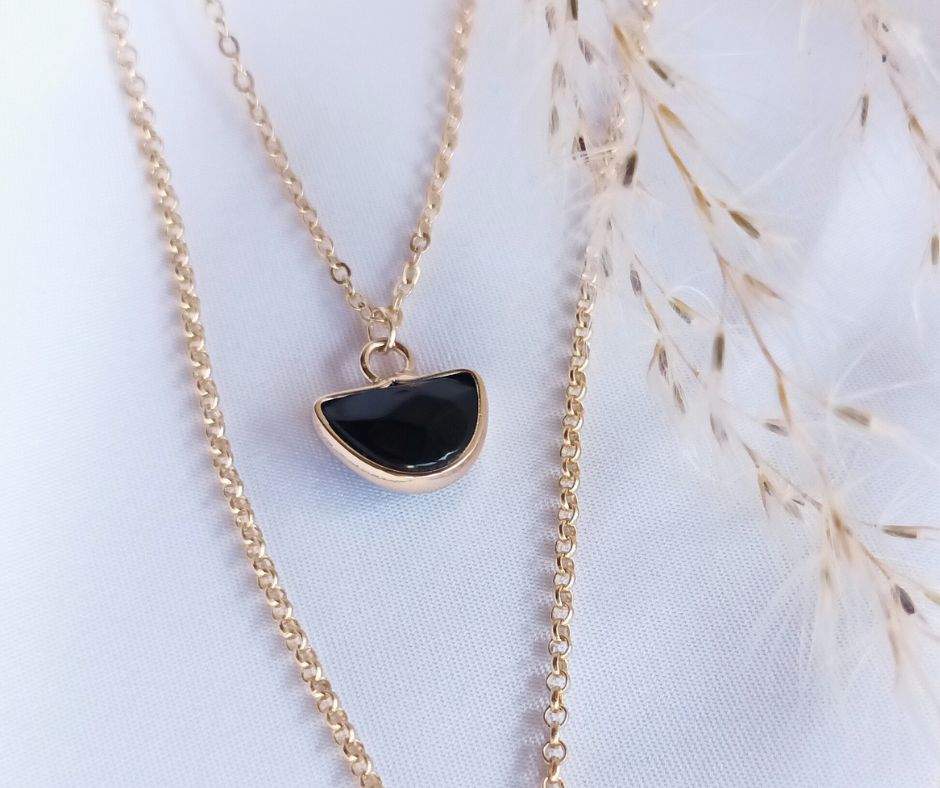 Collier Onyx et Arche double rang