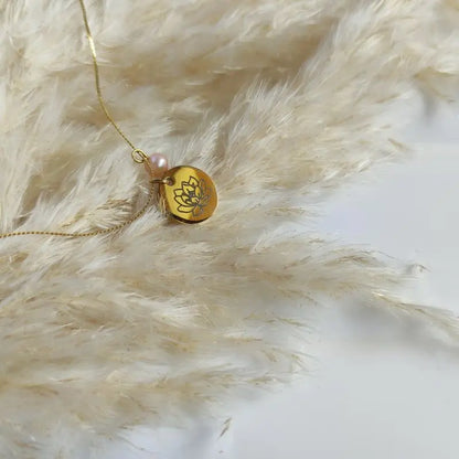 Pendentif fleur de naissance Juillet