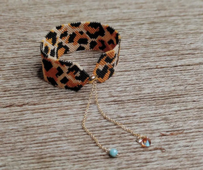 Manchette motif léopard en perles Miyuki – Bijou boho chic