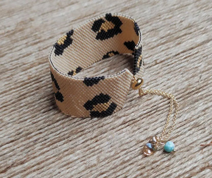 Manchette boho motif Panthère tissée en Perles Japonaises - Bijou Boho Chic